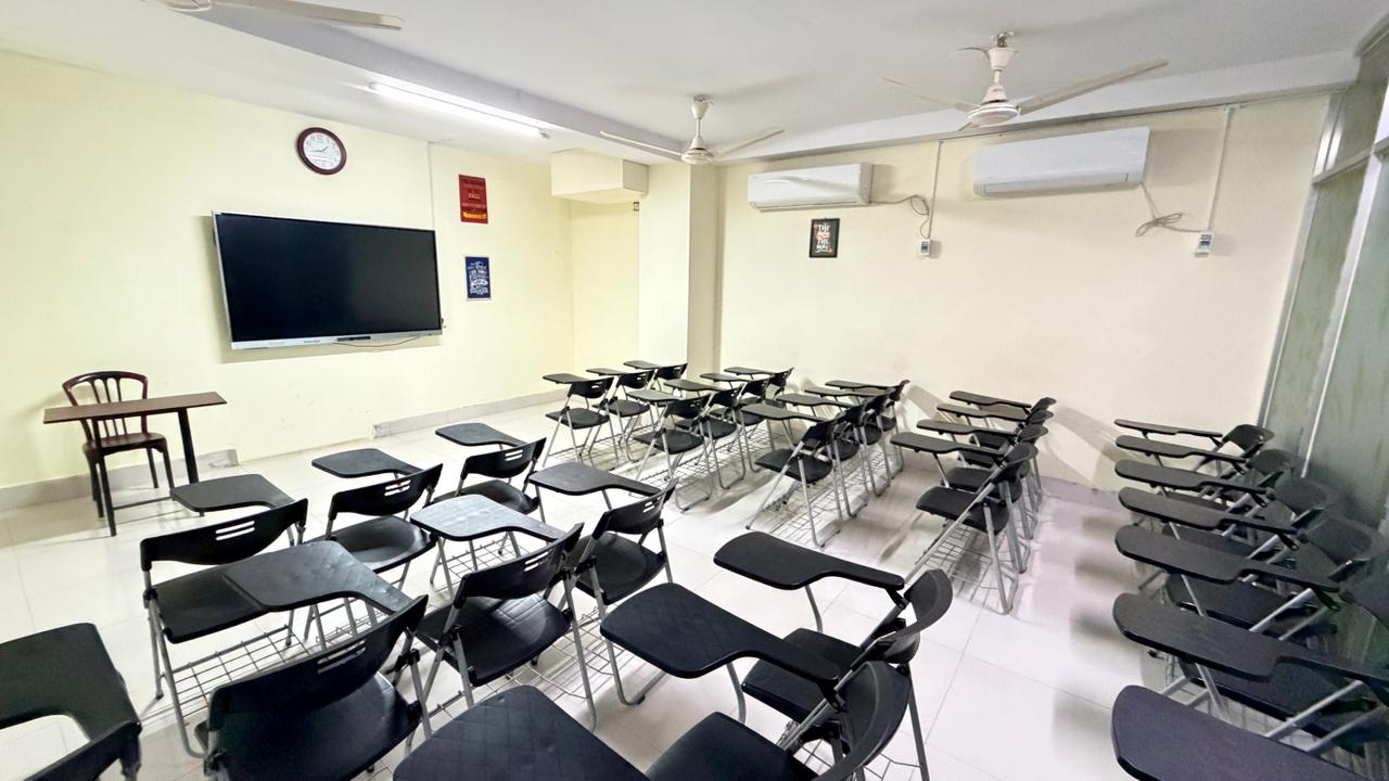 Classroom & Campus Gallery 7
